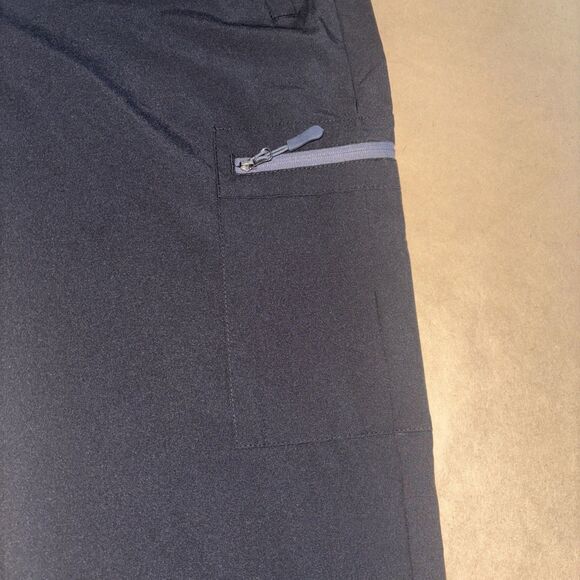 Woman’s Black Athletic Joggers Size Medium Cargo Pocket Athleisure Work Out - Picture 2 of 7